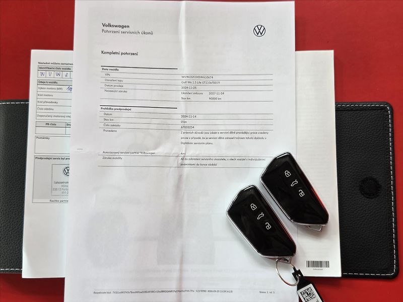 Volkswagen Golf 1,5 eTSi 110kW DSG Tov.záruka - fotka 7 z 23