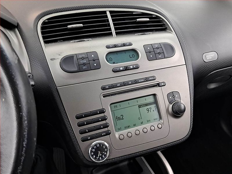 Seat Altea (2005) 1.6, po STK, za skvělou cenu - fotka 12 z 14