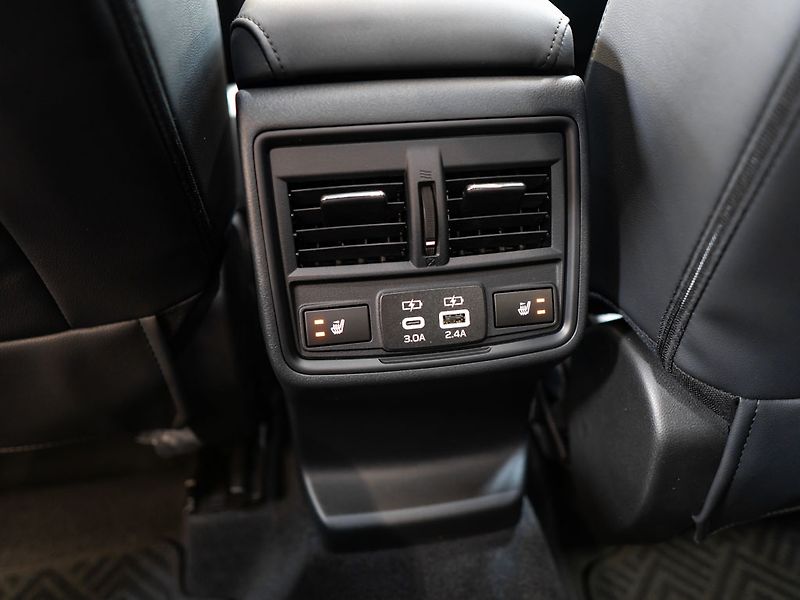 Subaru Outback (2026) 2.4 Premier XT AWD, Napa, 2026 - fotka 33 z 37