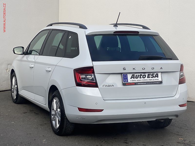 Škoda Fabia (2021) 1.0 TSi, ČR, Style - fotka 6 z 17