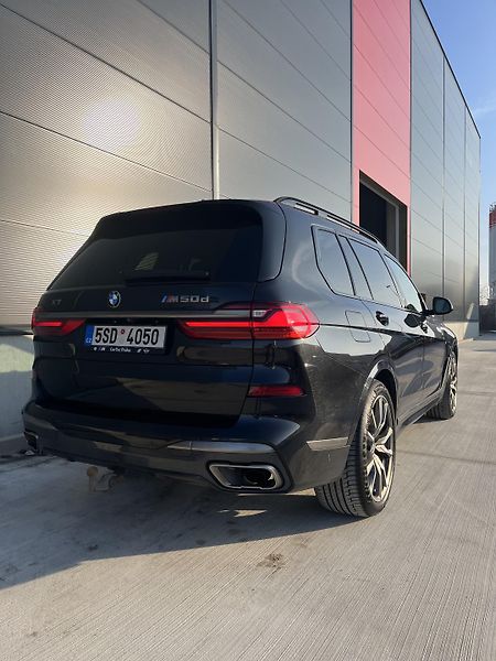 BMW X7 (2019) M50d - fotka 5 z 13