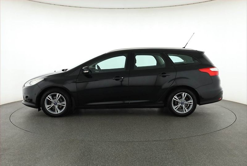 Ford Focus (2013) 1.0 EcoBoost, Serv.kniha - fotka 3 z 15