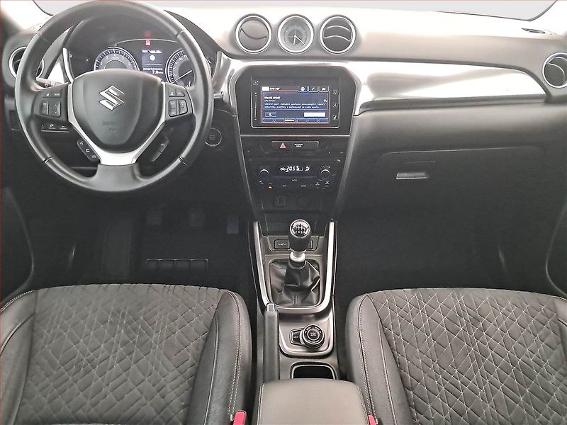Suzuki Vitara (2021) Elegance 1.4 BoosterJet - fotka 8 z 17