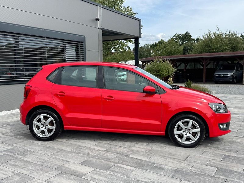 Volkswagen Polo (2011) 4Friends 1.2i 44kW - fotka 4 z 33