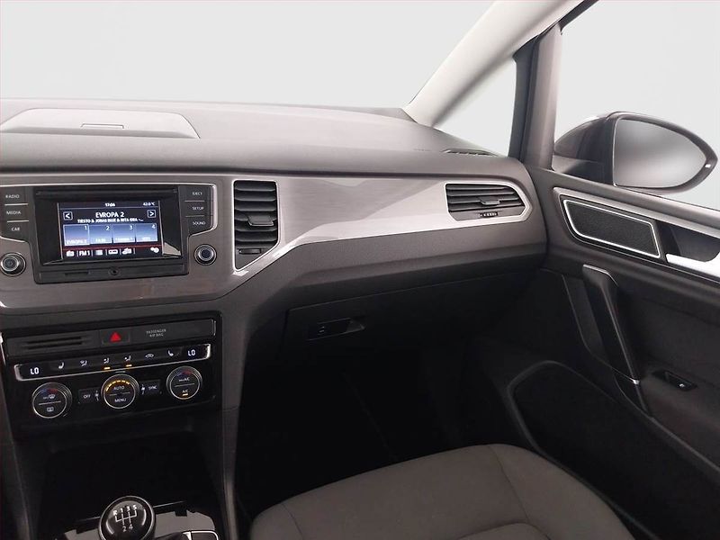 Volkswagen Golf Sportsvan (2016) Comfortline 1.6 TDI, Tempomat - fotka 8 z 21