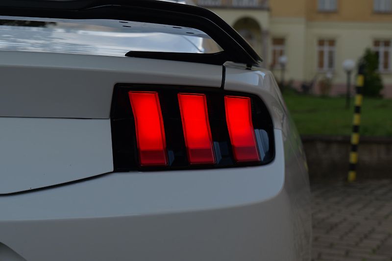 Ford Mustang Dark Horse 334kW Aut MagneRide - fotka 12 z 48