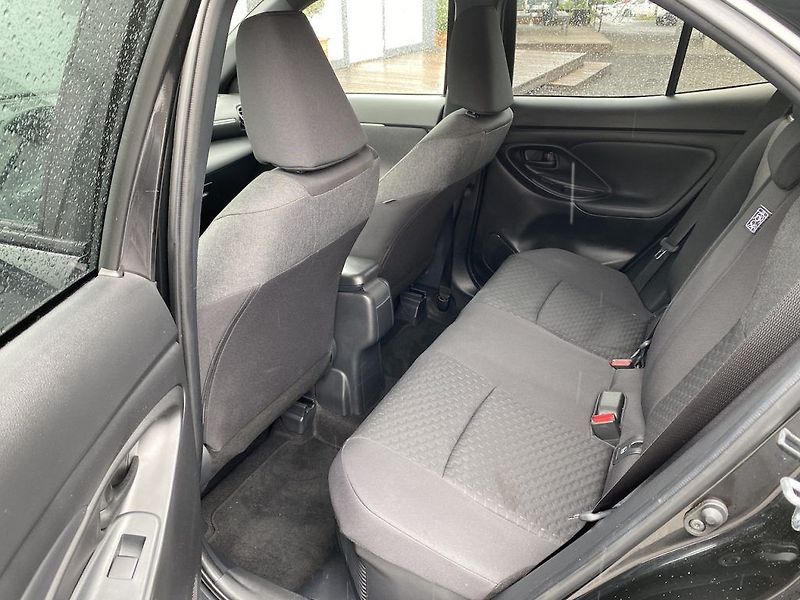 Toyota Yaris Cross 1.5HEV, ČR-1m, Style, DPH - fotka 11 z 22
