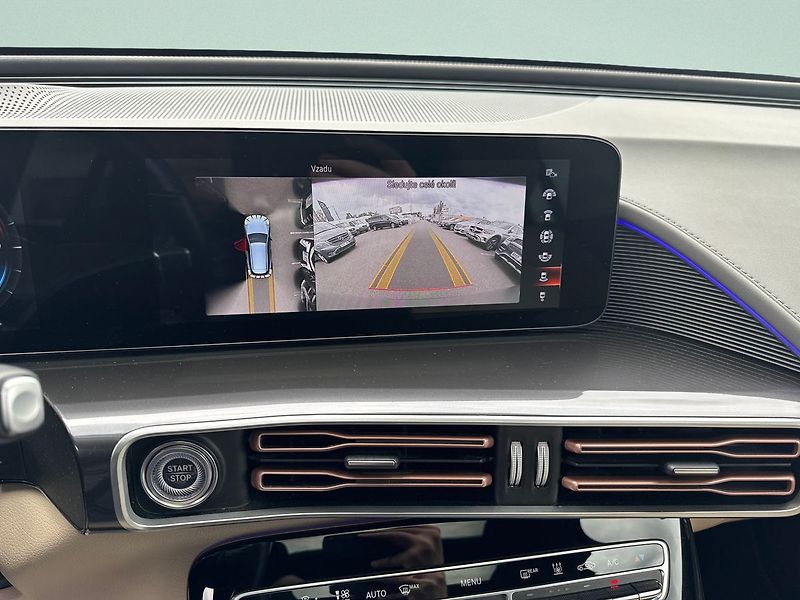 Mercedes-Benz EQC 400 4MATIC - fotka 19 z 24