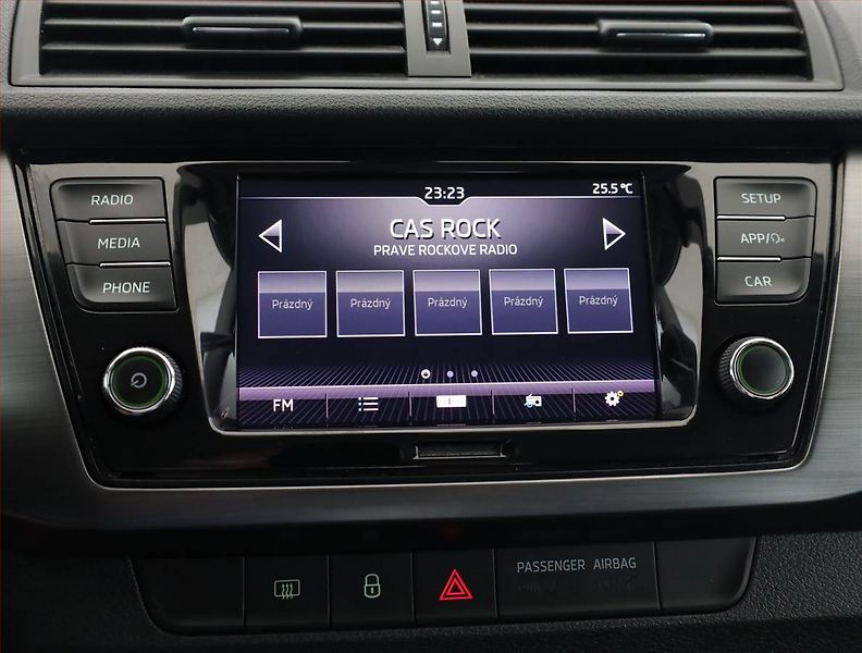 Škoda Fabia (2021) Style 1.0 TSI, ČR,1.maj - fotka 14 z 20