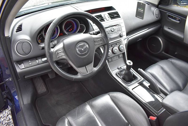 Mazda 6 2,5 16V DYNAMIC SPORT,1.MAJ - fotka 8 z 19