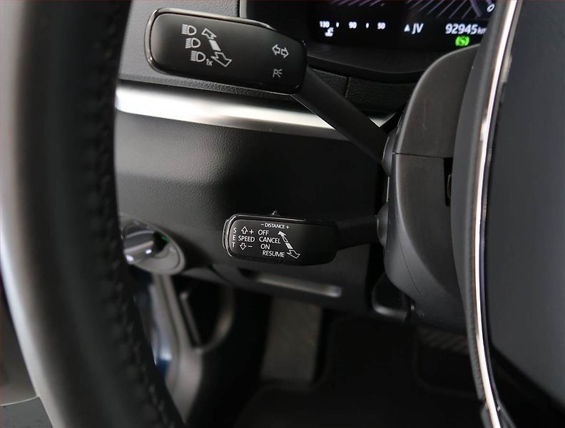 Škoda Karoq (2023) 2.0 TDI, digi klima - fotka 22 z 25