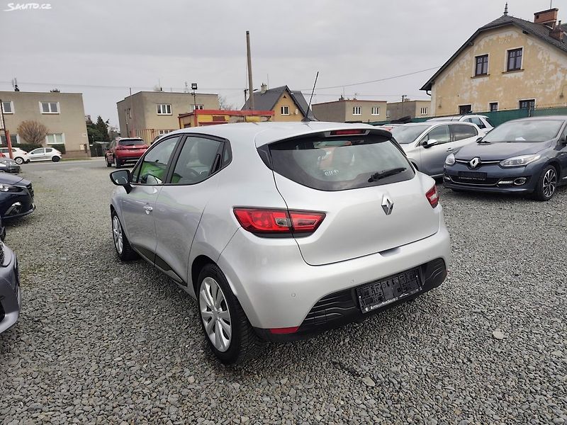 Renault Clio (2015) - fotka 6 z 30