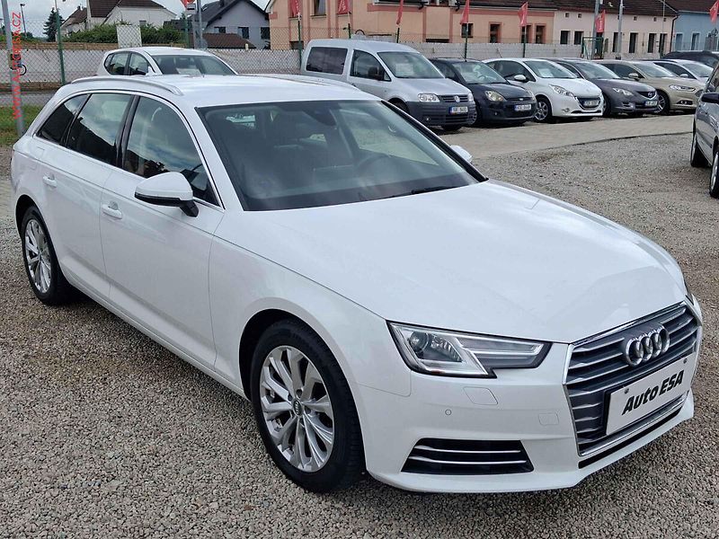 Audi A4 (2018) 2.0 TDi, AT, bixen, navi, - fotografie inzerátu