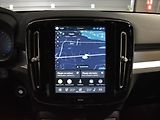 Volvo XC40 2,0 B4 Ultra Panorama,BLIS - náhled 17