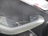 Škoda Octavia 1,6 TDI, DSG,tažné,serv.kniha, - náhled 30