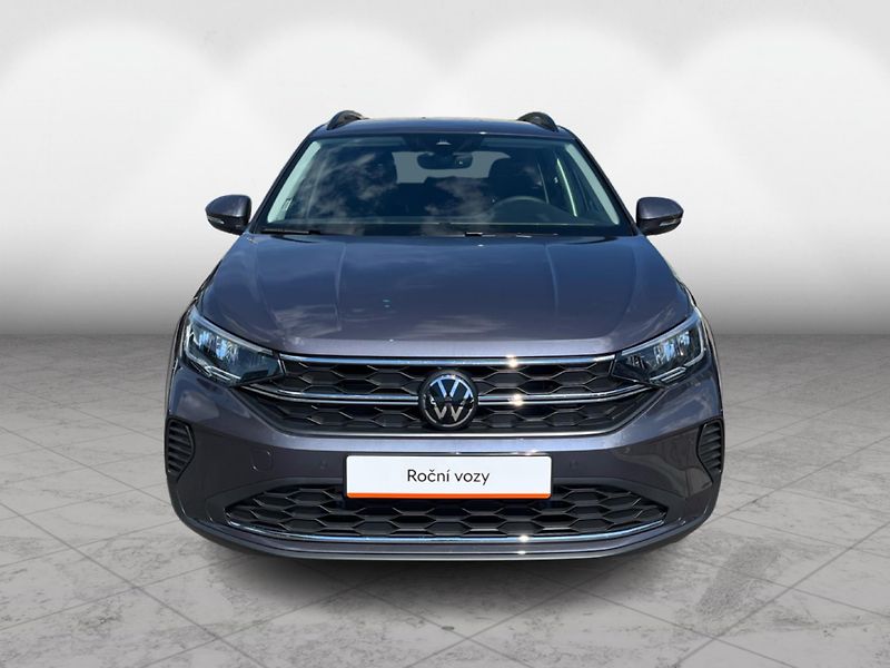Volkswagen Taigo (2026) People 1,0 TSI - fotka 11 z 27