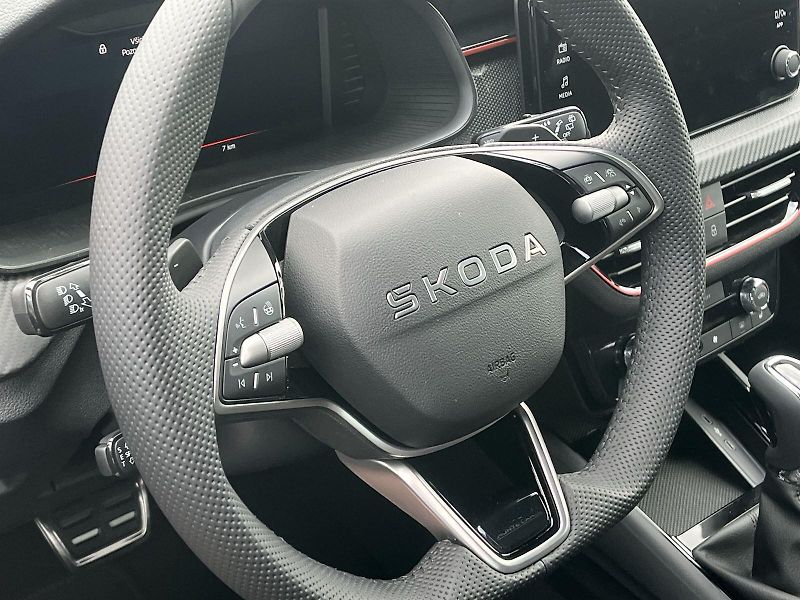 Škoda Scala (2026) 1.0 TSI 85 KW DSG Monte Carlo - fotka 21 z 27