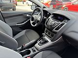 Ford Focus (2011) 1.6i Ti-VCT Klima Servis - náhled 14