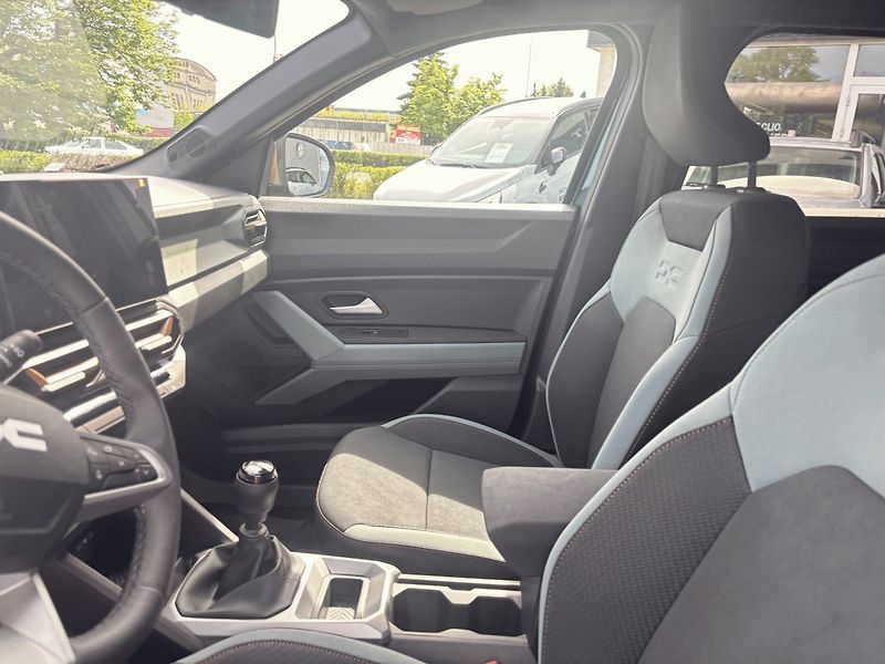 Dacia Bigster (2025) extreme mild hybrid-G 140 - fotka 3 z 7