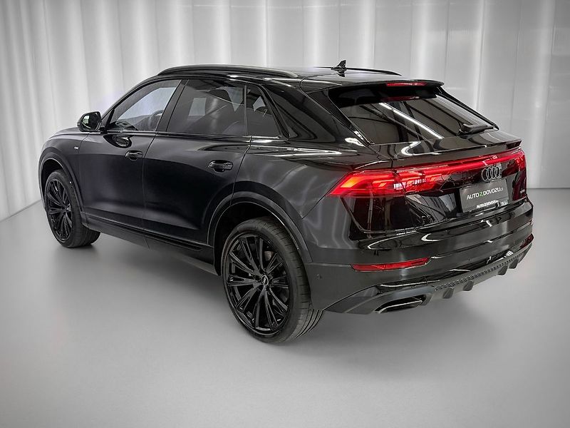 Audi Q8 50 TDI QUATTRO, S-LINE, MASÁŽE - fotka 4 z 33