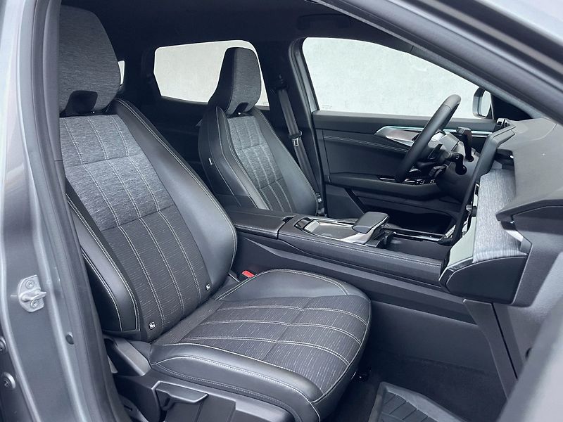 Renault Austral (2025) TECHNO fullhybrid E-TECH200 - fotka 8 z 27