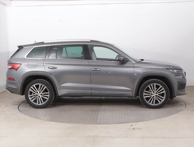 Škoda Kodiaq (2023) Laurin&Klement 2.0 TDI - fotka 6 z 18