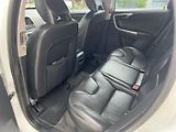 Volvo XC60 2,4 AWD D4 Summum 1.maj.  - náhled 31