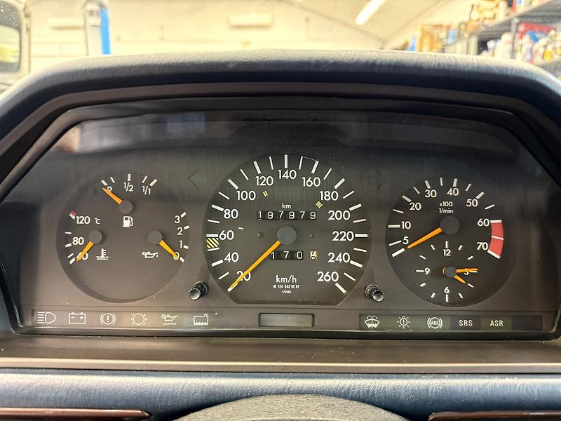 Mercedes-Benz Ostatní 500E W124  - fotka 9 z 18