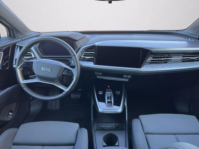 Audi Q4 e-tron 40 150kW Sport.sedadla LED - fotka 9 z 12