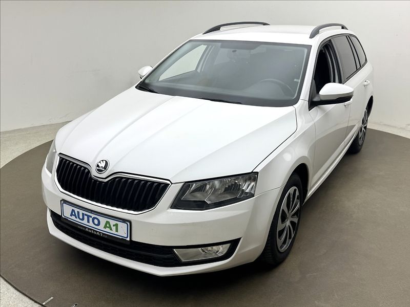 Škoda Octavia 1,4 i 81kW DSG VÝHŘEV DPH ČR - fotografie inzerátu