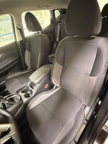 Nissan Qashqai 1,3 - fotka 20 z 29