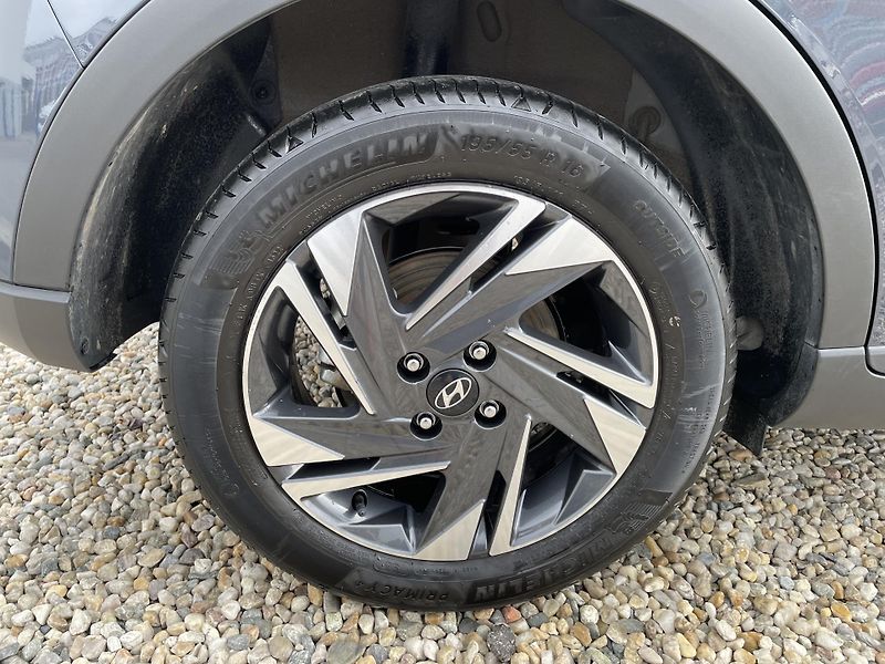Hyundai Bayon 1,2i/62kW - Comfort Club - fotka 49 z 55