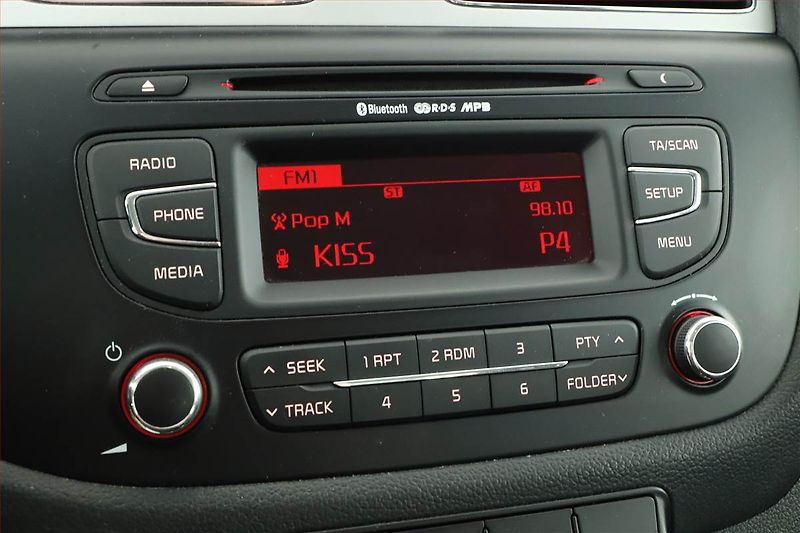 Kia Ceed (2014) 1.6 GDI, ČR,1.maj, Serv.kniha - fotka 9 z 14