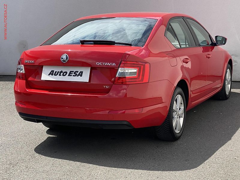 Škoda Octavia (2013) 1.2 TSi, Elegance - fotka 4 z 16