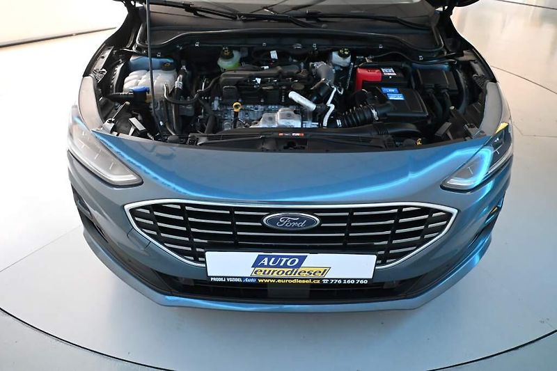 Ford Focus (2023) 1.5 LED TITANIUM Kamera 8AT EC - fotka 26 z 28