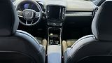 Volvo XC40 (2025) ULTRA DARK, B4 FWD, 145+10 kW - náhled 10