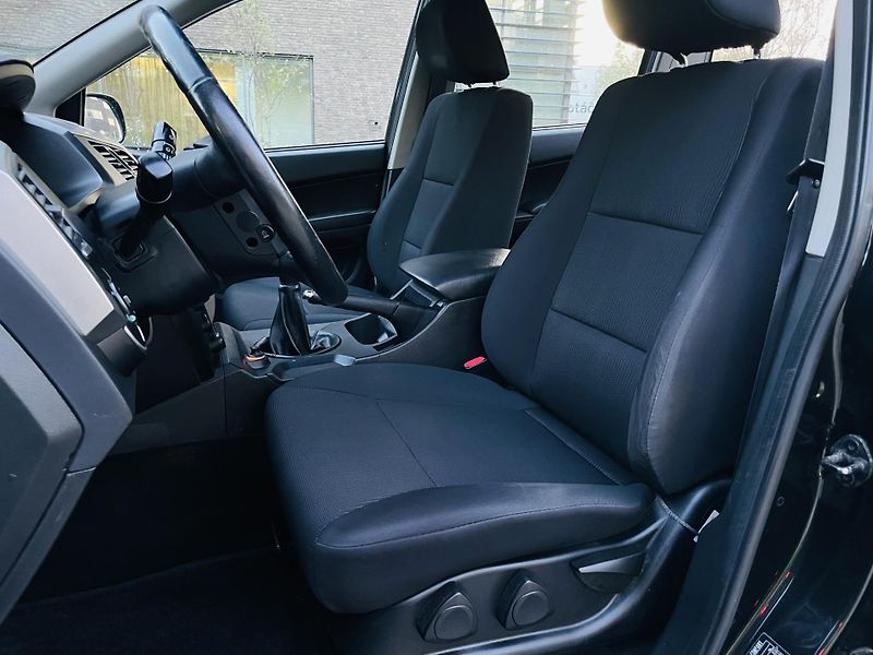 SsangYong Actyon 2.0TD 4x4 MAN SERVISKA TAŽNÉ - fotka 29 z 41