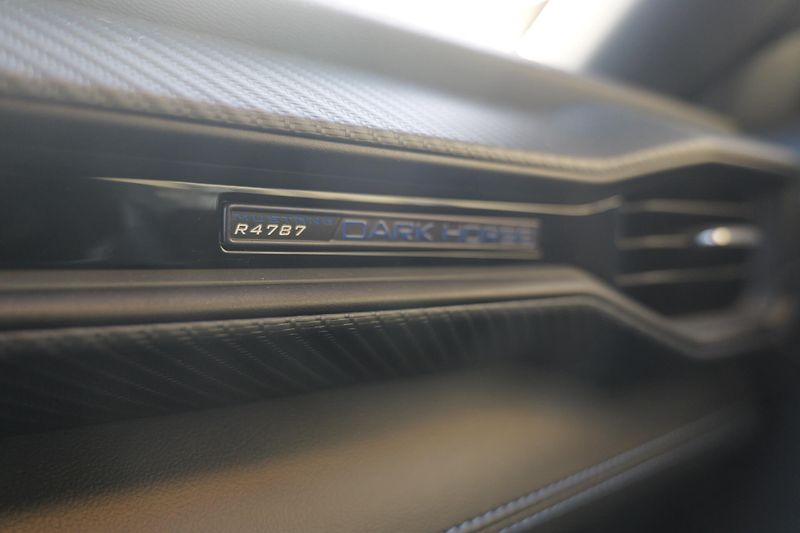 Ford Mustang Dark Horse 334kW Aut MagneRide - fotka 44 z 48