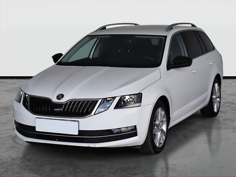 Škoda Octavia (2017) 1.4 TSI, Tempomat - fotka 2 z 22