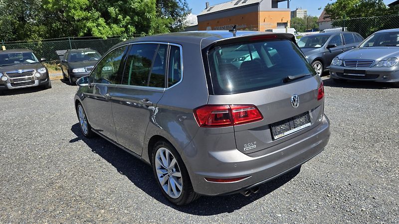 Volkswagen Golf Sportsvan 1.4TSi HIGHLINE TECH  1MAJITEL - fotka 15 z 42