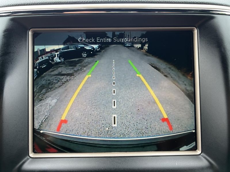 Jeep Grand Cherokee 3.0CRD SUMMIT AUTOMAT KŮŽE - fotka 27 z 47