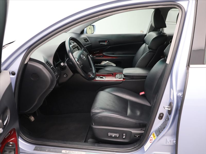 Lexus GS 450h 3.5 HYBRID 218kW CZ Navi - fotka 11 z 34