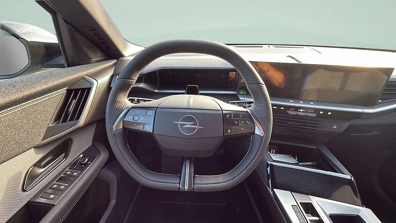 Opel Grandland (2026) GS Hybrid 1.2 TURBO (107kW/145 - fotka 17 z 24