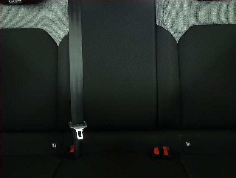 Dacia Duster (2026) 1.2 MHEV, JOURNEY, Výhřevy - fotka 10 z 14