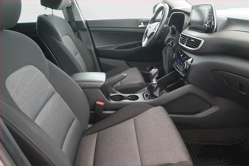 Hyundai Tucson (2018) 1.6 CRDi, Serv.kniha, Navi - fotka 9 z 17