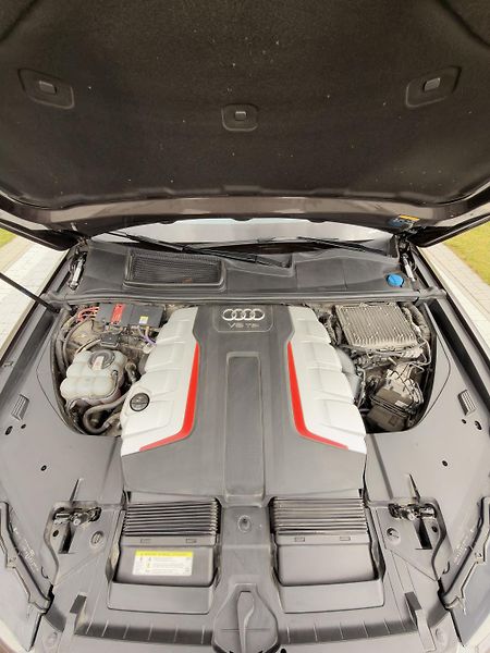 Audi SQ7 (2017) AUDI SQ7 4.0 TDI quatro 320 kW - fotka 14 z 16