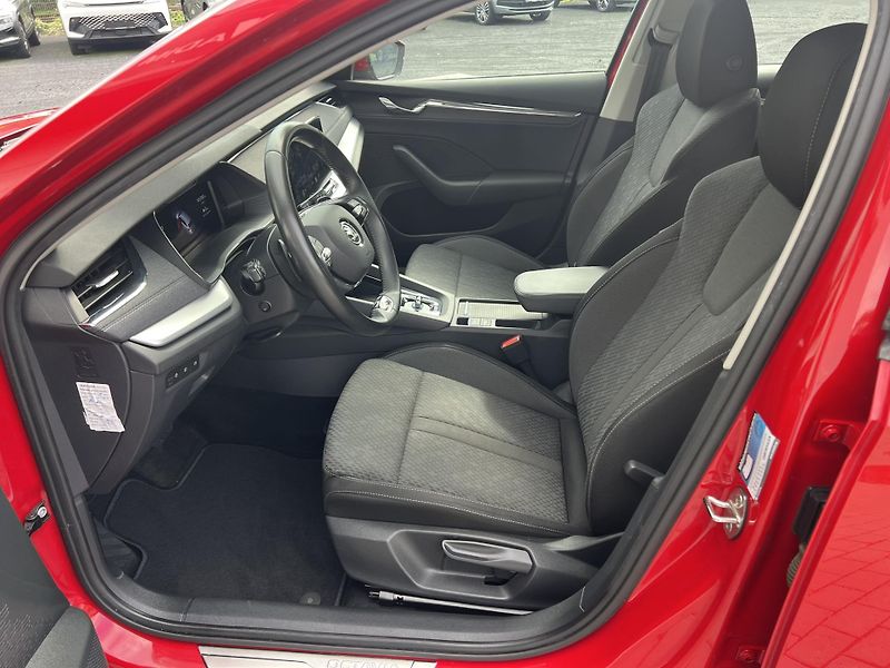 Škoda Octavia (2023) 2.0TDI DSG STYLE NOVÉ ČR - fotka 7 z 19