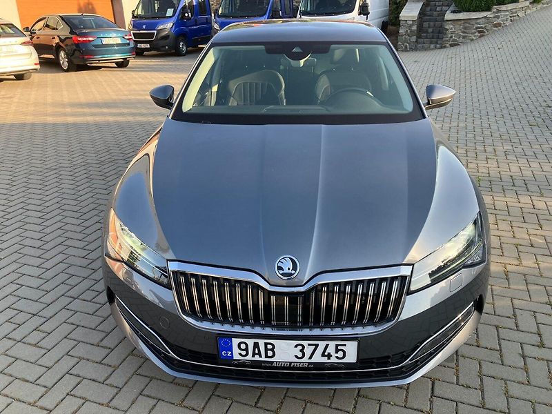 Škoda Superb (2022) 2.0TDI 110kW DSG STYLE PLUS - fotka 10 z 30
