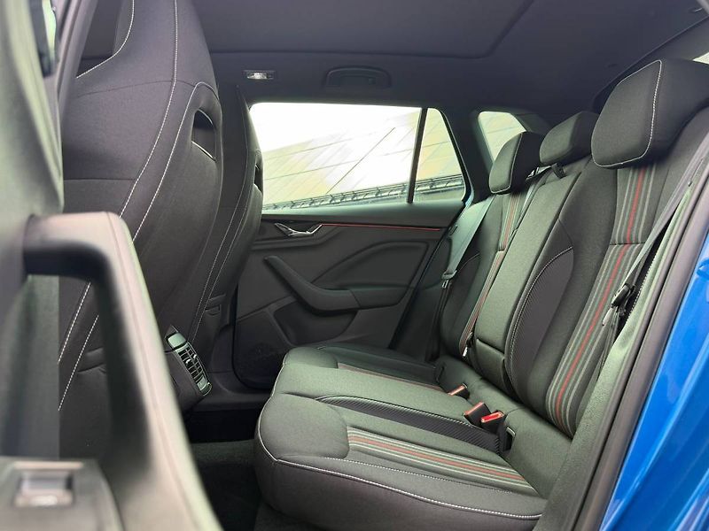Škoda Kamiq Monte Carlo 1,0 TSI 85 kW 7° D - fotka 10 z 42