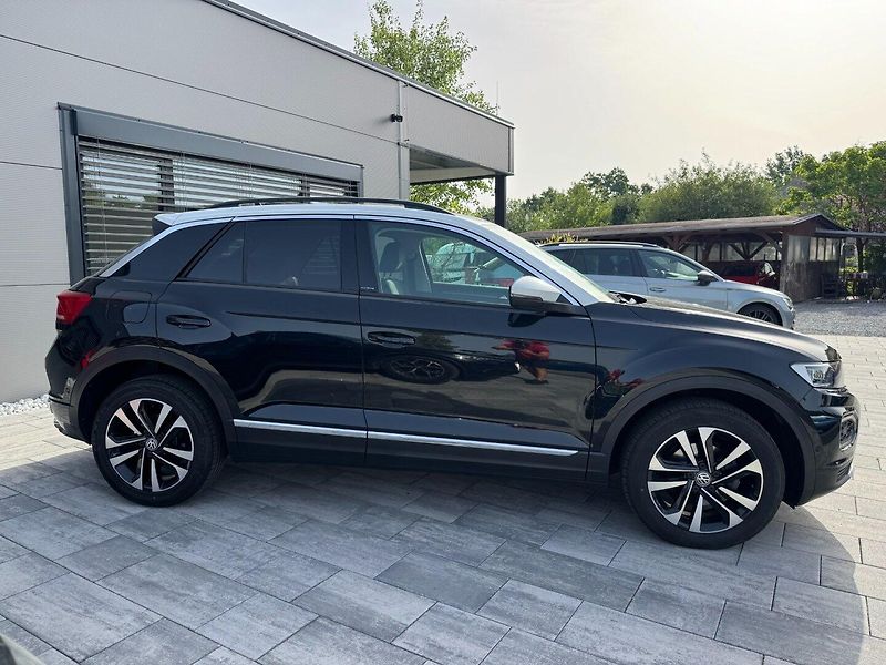 Volkswagen T-Roc (2019) IQ. DRIVE 1,5 TSI 110 KW - fotka 5 z 36